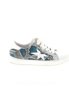 Women's Glitter Star Sneakers with Blue and White Details